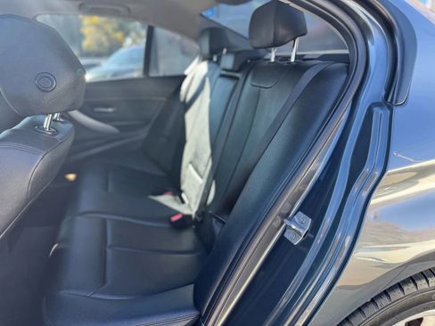 Used 2016 BMW 320i Sedan image 12