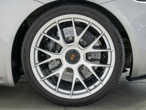 Used 2025 Porsche 718 Boxster Spyder RS RWD image 10