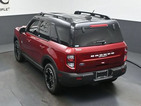 Used 2025 Ford Bronco Sport Outer Banks w/ Outer Banks Tech Package+ AWD/4WD image 40