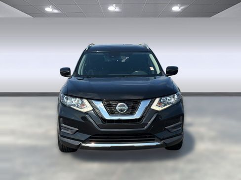Certified 2020 Nissan Rogue SV FWD image 10