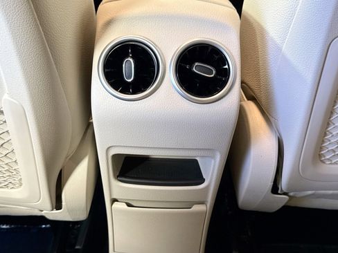 Used 2026 Mercedes-Benz GLB 250 image 24