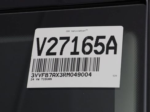 Used 2024 Volkswagen Tiguan S AWD/4WD image 25