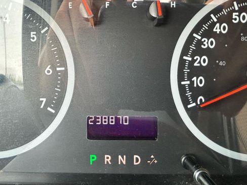Used 2011 RAM 1500 ST w/ SXT Appearance Group AWD/4WD image 19