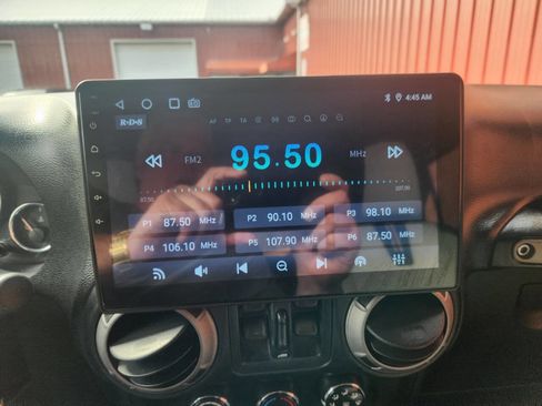 Used 2013 Jeep Wrangler Unlimited Sport AWD/4WD image 18