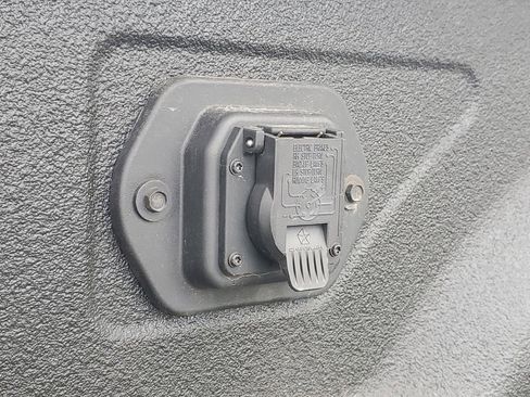 Used 2018 RAM 2500 Laramie image 10