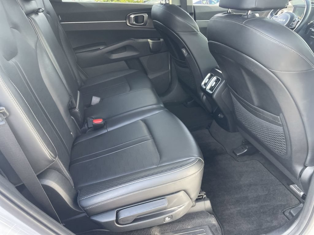 Certified 2024 Kia Sorento S AWD/4WD image 24