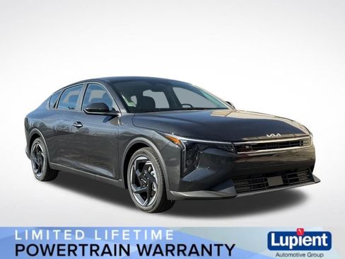 New 2025 Kia K4 EX image 1
