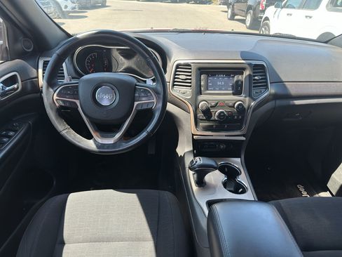 Used 2014 Jeep Grand Cherokee Laredo AWD/4WD image 20