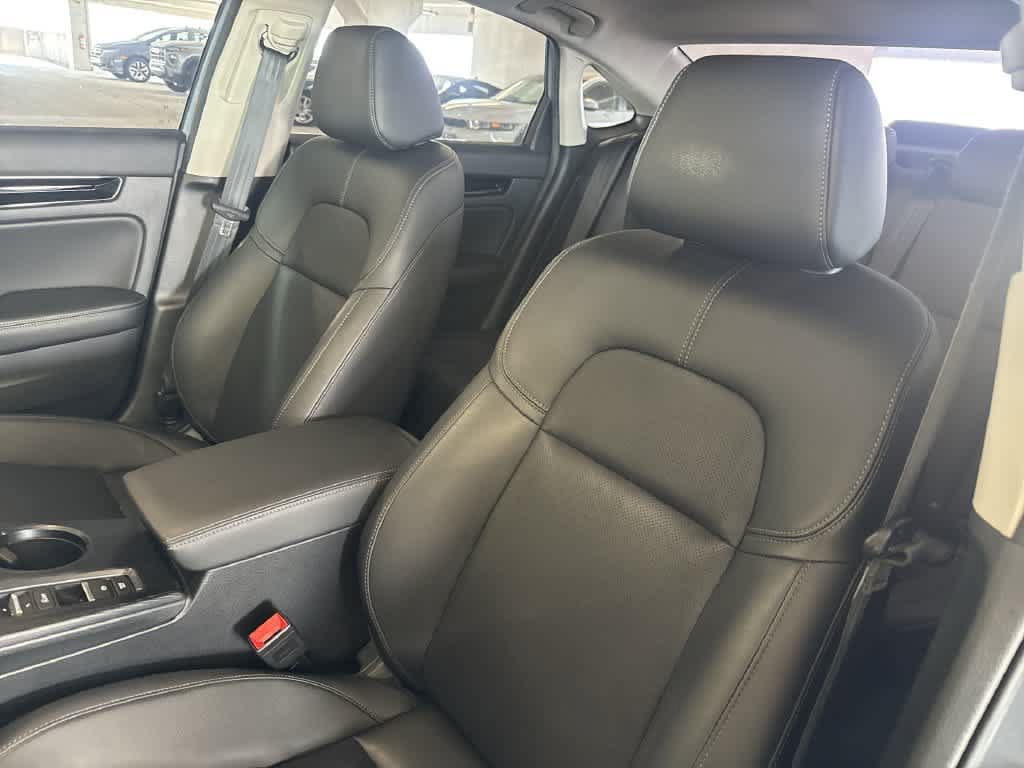 Used 2024 Honda Civic Touring image 13