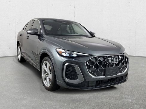 New 2025 Audi Q5 Prestige image 2