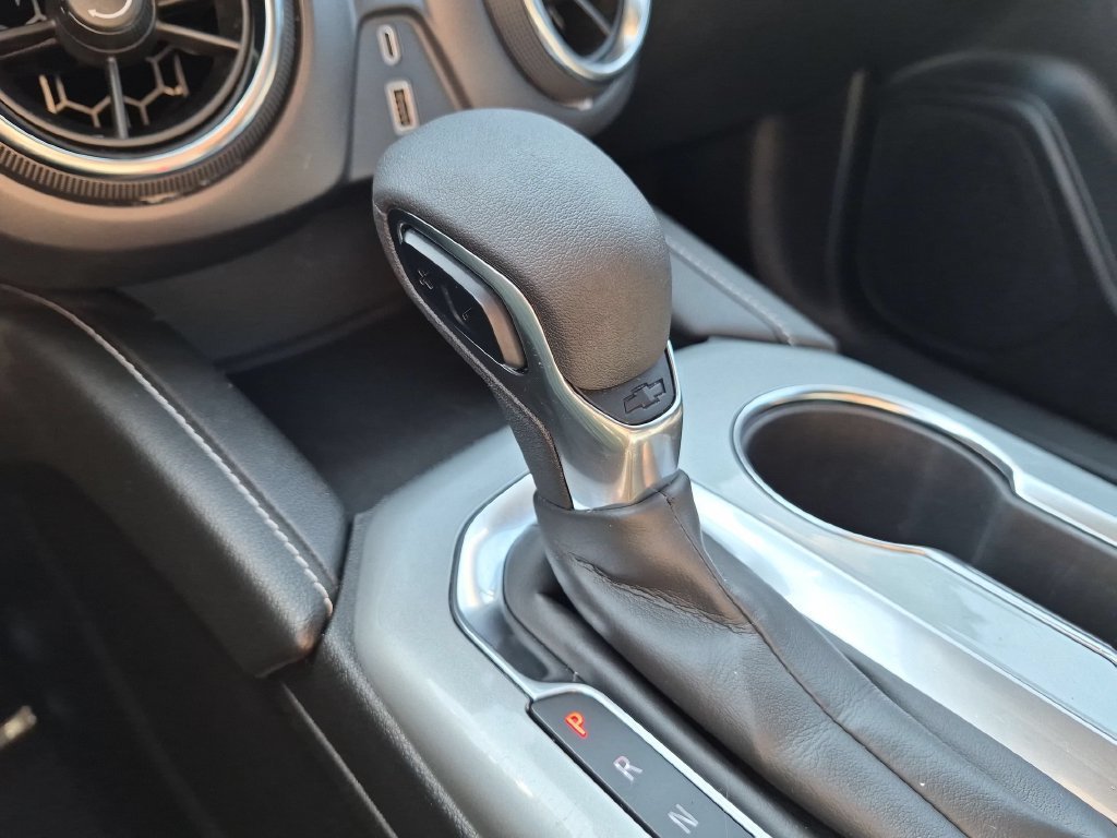 Used 2025 Chevrolet Blazer LT FWD image 19