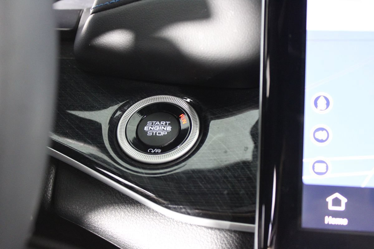 Used 2023 Jeep Grand Cherokee Trailhawk AWD/4WD image 19