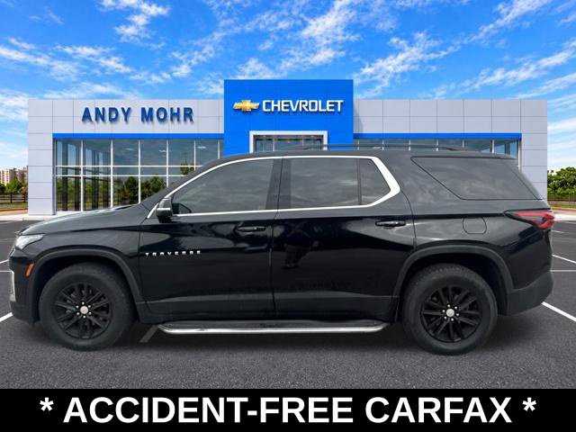 Used 2022 Chevrolet Traverse LT FWD image 2