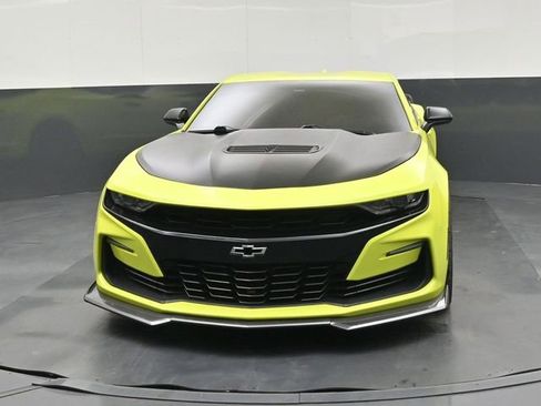 Used 2019 Chevrolet Camaro SS image 8