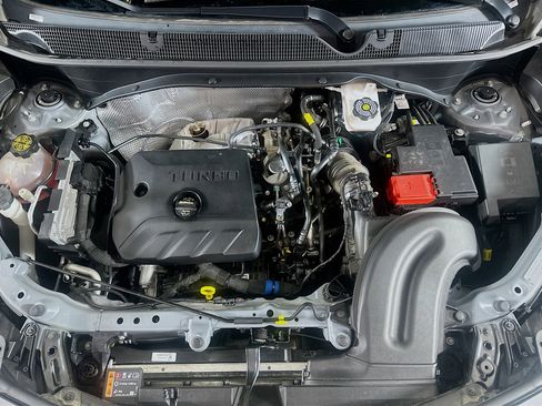 Used 2025 Buick Encore GX Preferred image 31