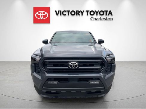 New 2026 Toyota Tacoma SR5 RWD image 8