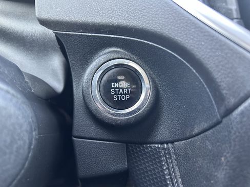 Used 2022 Subaru Forester Premium image 17