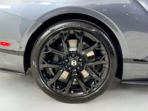 Used 2024 Bentley Continental GT Speed image 39