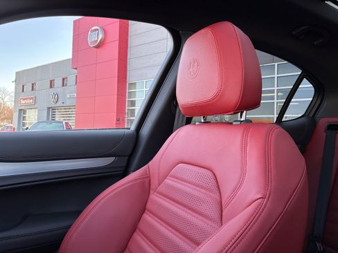 New 2026 Alfa Romeo Stelvio Sprint image 21