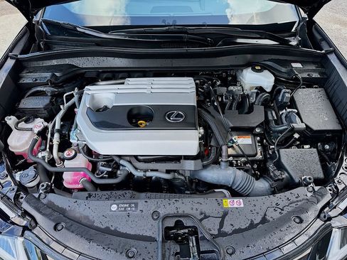 Used 2024 Lexus UX 250h FWD w/ Premium Package image 34