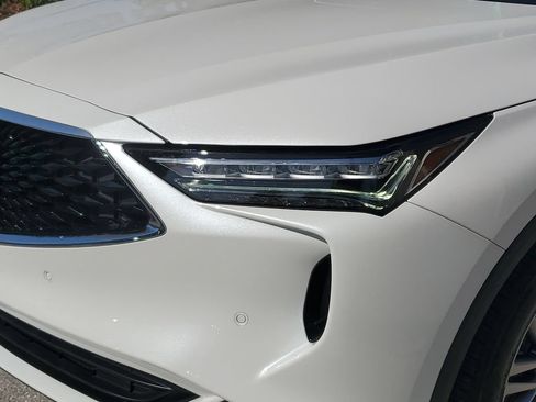 Certified 2024 Acura MDX SH-AWD w/ Advance Package image 12