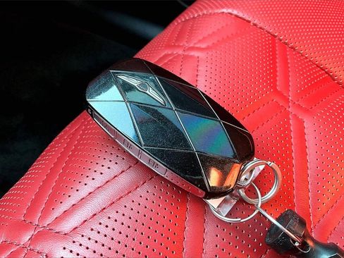 Used 2025 Genesis GV80 3.5T e-SC image 11