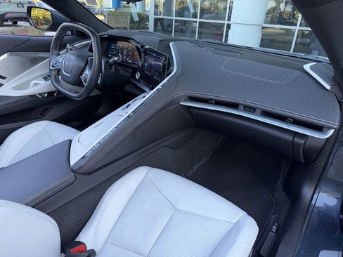 Used 2021 Chevrolet Corvette Stingray Preferred Conv w/ Z51 Performance Package image 24