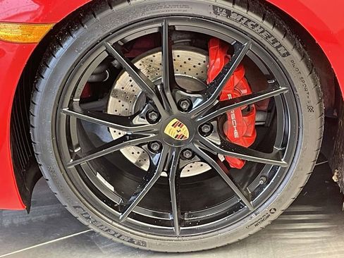 Used 2018 Porsche 718 Cayman S image 11