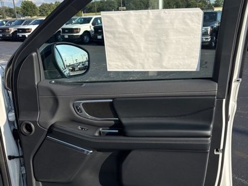 New 2025 Ford Expedition Platinum w/ Stealth Performance Package image 33