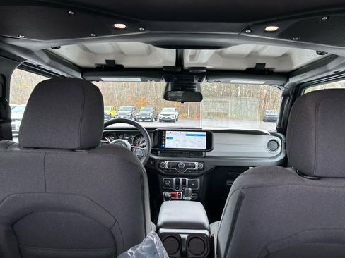 New 2026 Jeep Wrangler Sport AWD/4WD image 37