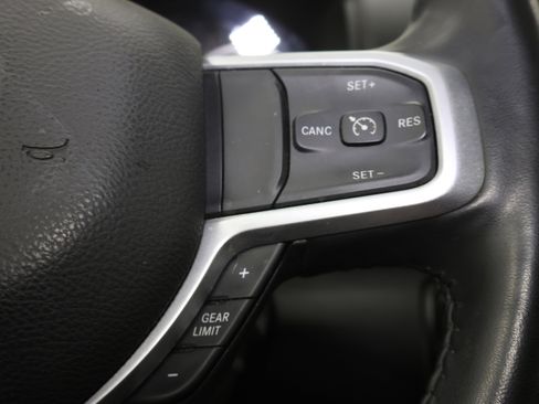 Used 2024 RAM 3500 Big Horn w/ Level 2 Equipment Group image 14