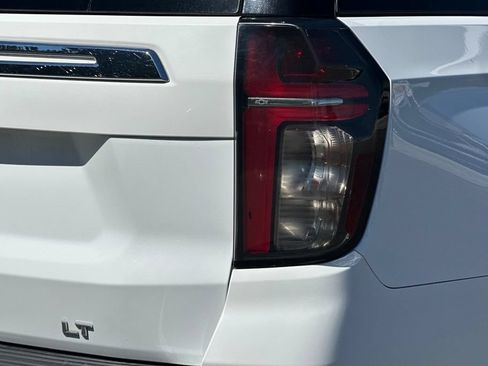 Used 2024 Chevrolet Suburban LT AWD/4WD image 26
