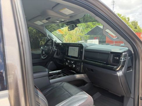 Used 2023 Ford F250 Lariat w/ Lariat Ultimate Package AWD/4WD image 12