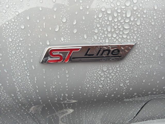 Used 2026 Ford Explorer ST-Line w/ ST-Line Street Pack AWD/4WD image 16