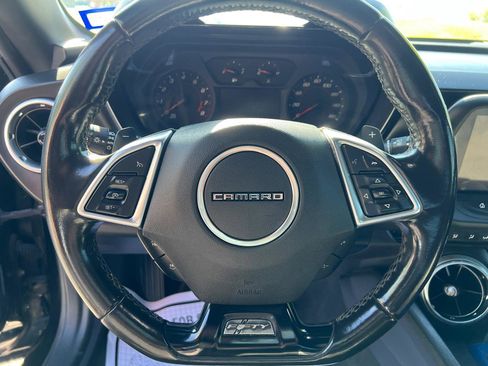 Used 2017 Chevrolet Camaro LT w/ Technology Package RWD image 24