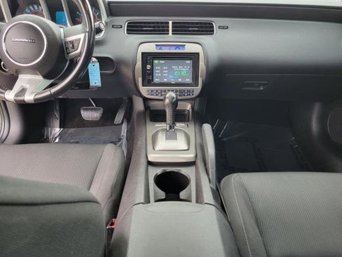 Used 2010 Chevrolet Camaro LT image 11
