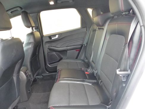 Used 2025 Ford Escape ST-Line w/ Tech Pack #1 image 34