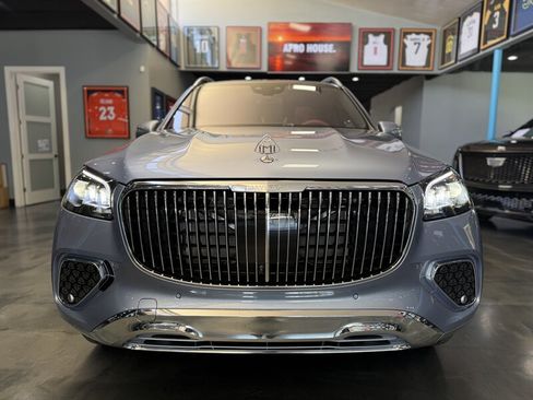 Used 2026 Mercedes-Benz Maybach GLS 600 4MATIC image 3