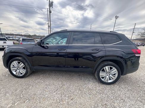 Used 2019 Volkswagen Atlas SE image 3