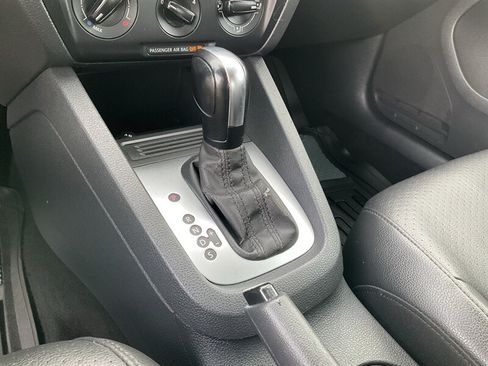 Used 2014 Volkswagen Jetta SE FWD image 25