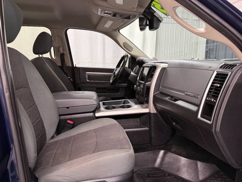 Used 2017 RAM 1500 Big Horn AWD/4WD image 11