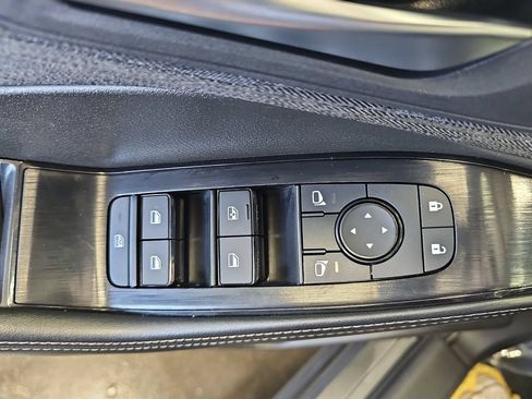Used 2023 Nissan Rogue SV FWD image 28