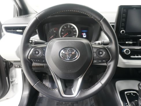 Used 2022 Toyota Corolla SE FWD image 15