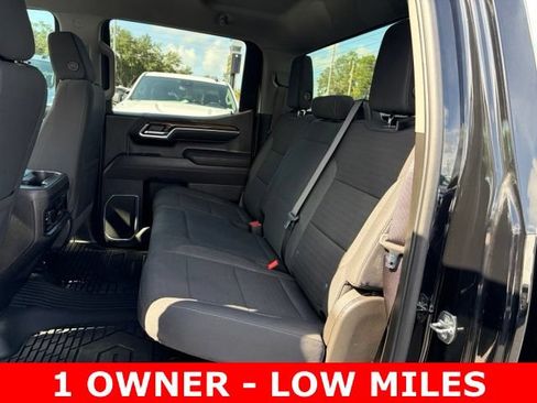 Used 2025 Chevrolet Silverado 1500 RST w/ Z71 Off-Road Package AWD/4WD image 15