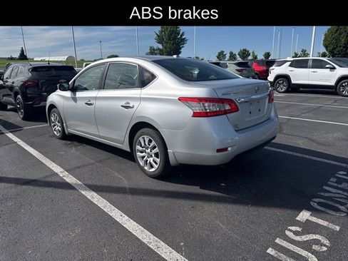 Used 2015 Nissan Sentra SV FWD image 9