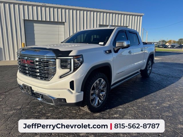 Used 2022 GMC Sierra 1500 Denali w/ Denali Reserve Package AWD/4WD image 1