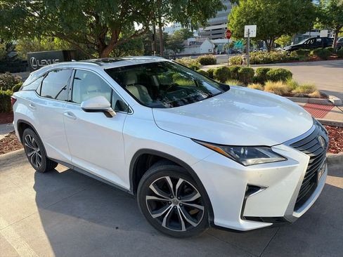 Used 2017 Lexus RX 350 AWD w/ Premium Package image 2