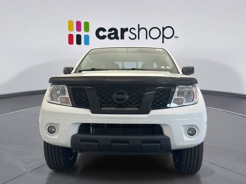 Used 2020 Nissan Frontier SV w/ Midnight Edition Floor Mats AWD/4WD image 8