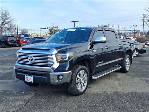 Certified 2017 Toyota Tundra Limited image 1