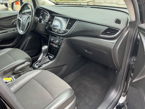 Used 2017 Buick Encore Preferred AWD/4WD image 9